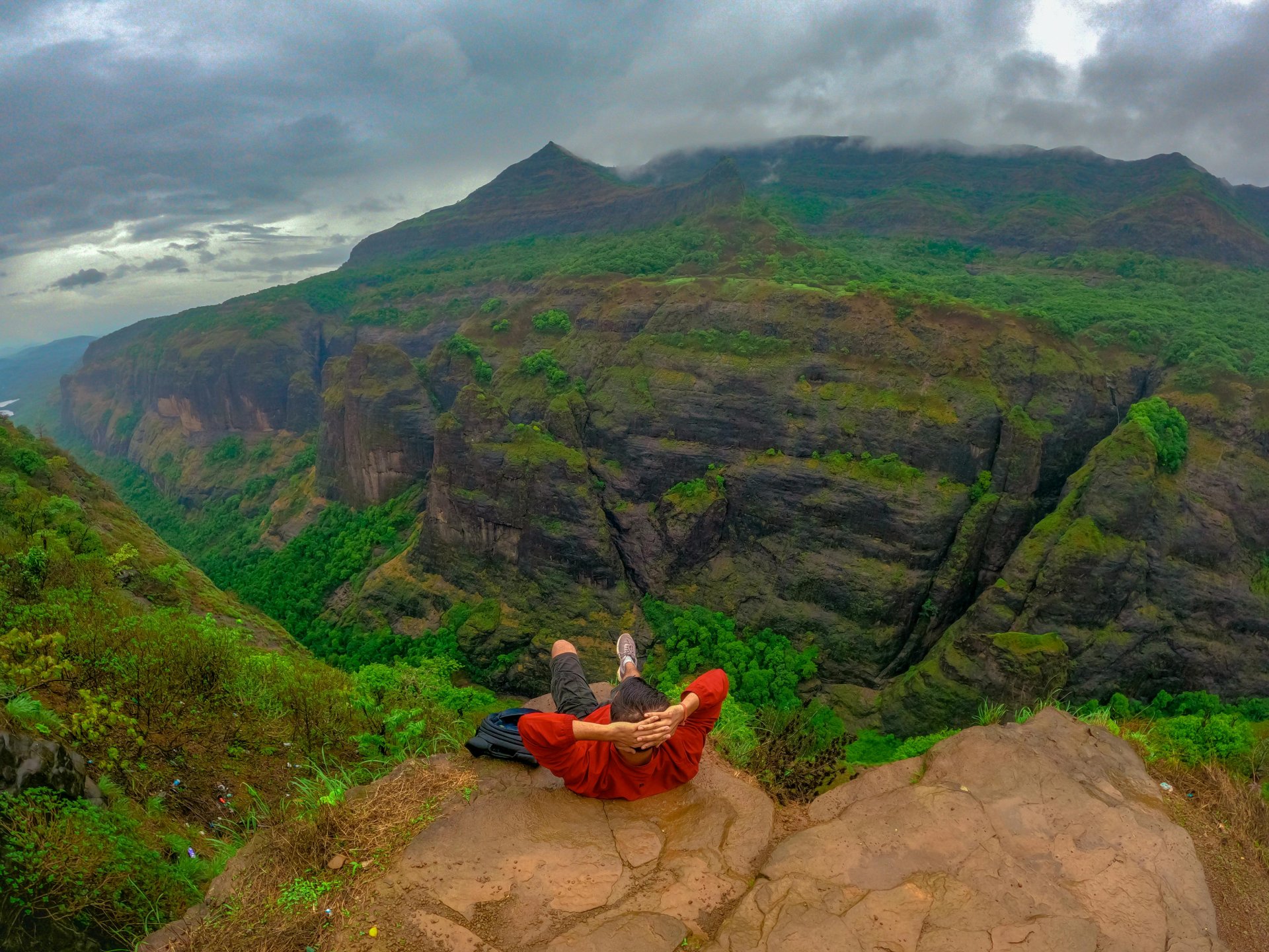 Are Travelers Slowing Down, Staying Longer?