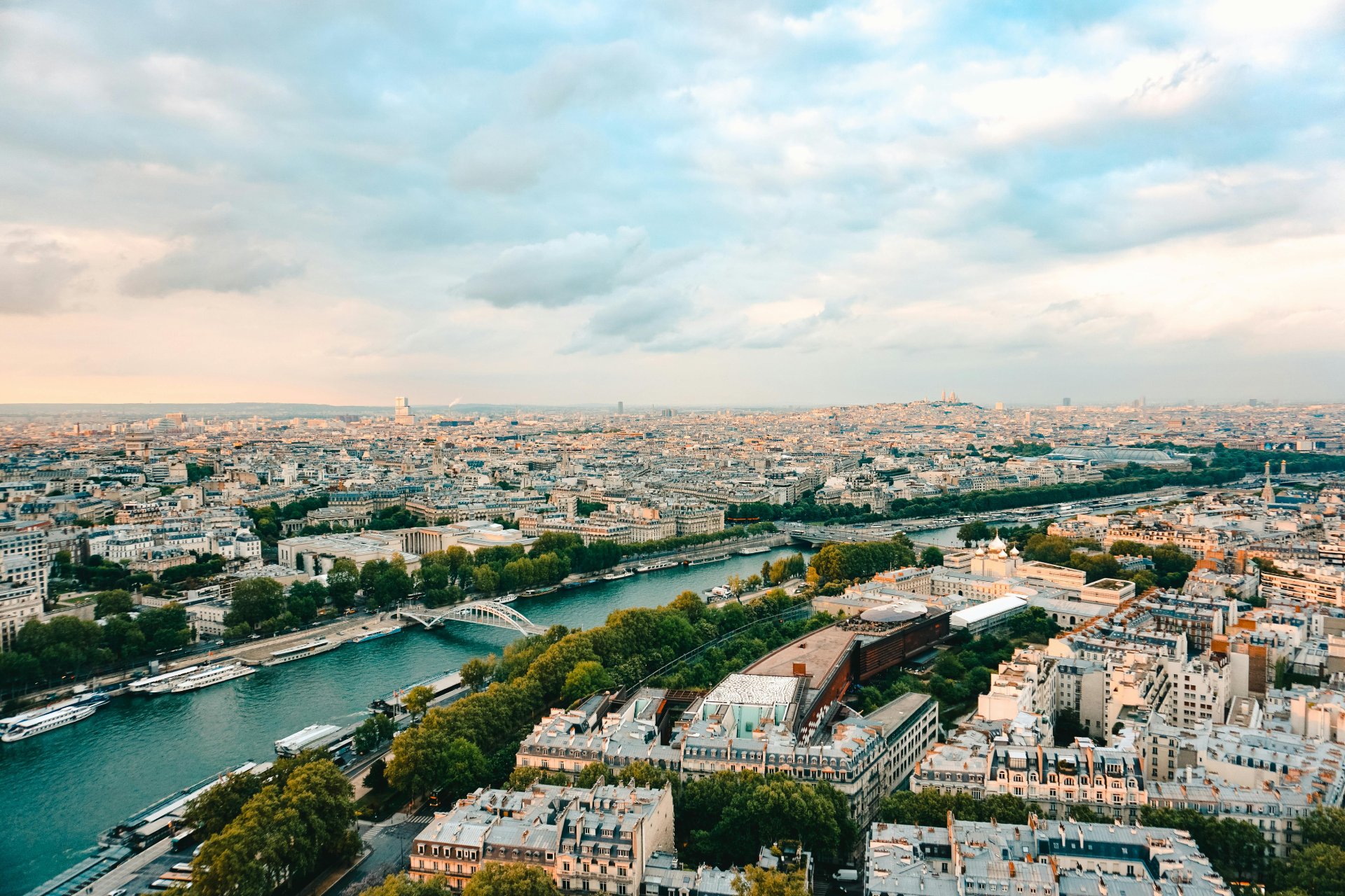 Why France Tops Global Travel Wishlists