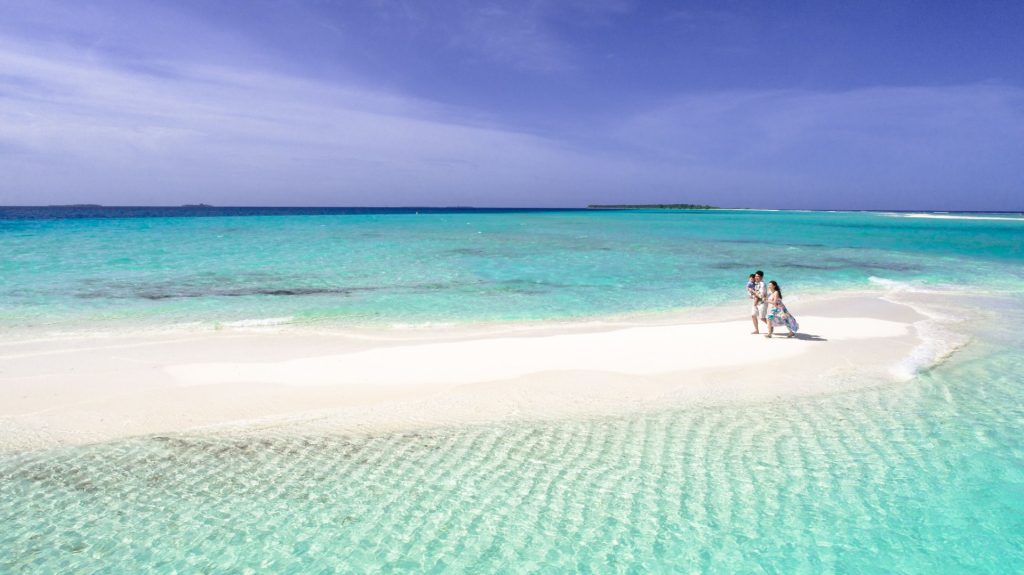 What Risks Hide Behind the World’s Most Remote Luxury Resorts?