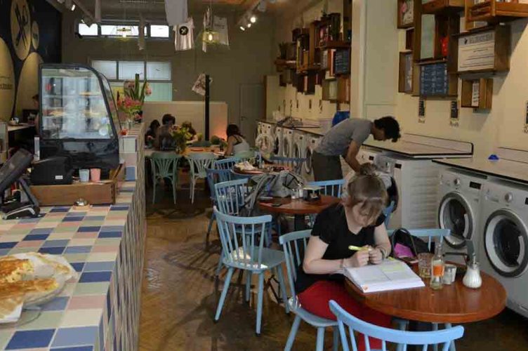 Laundromats, the International Traveler’s Secret Weapon Against Overpacking