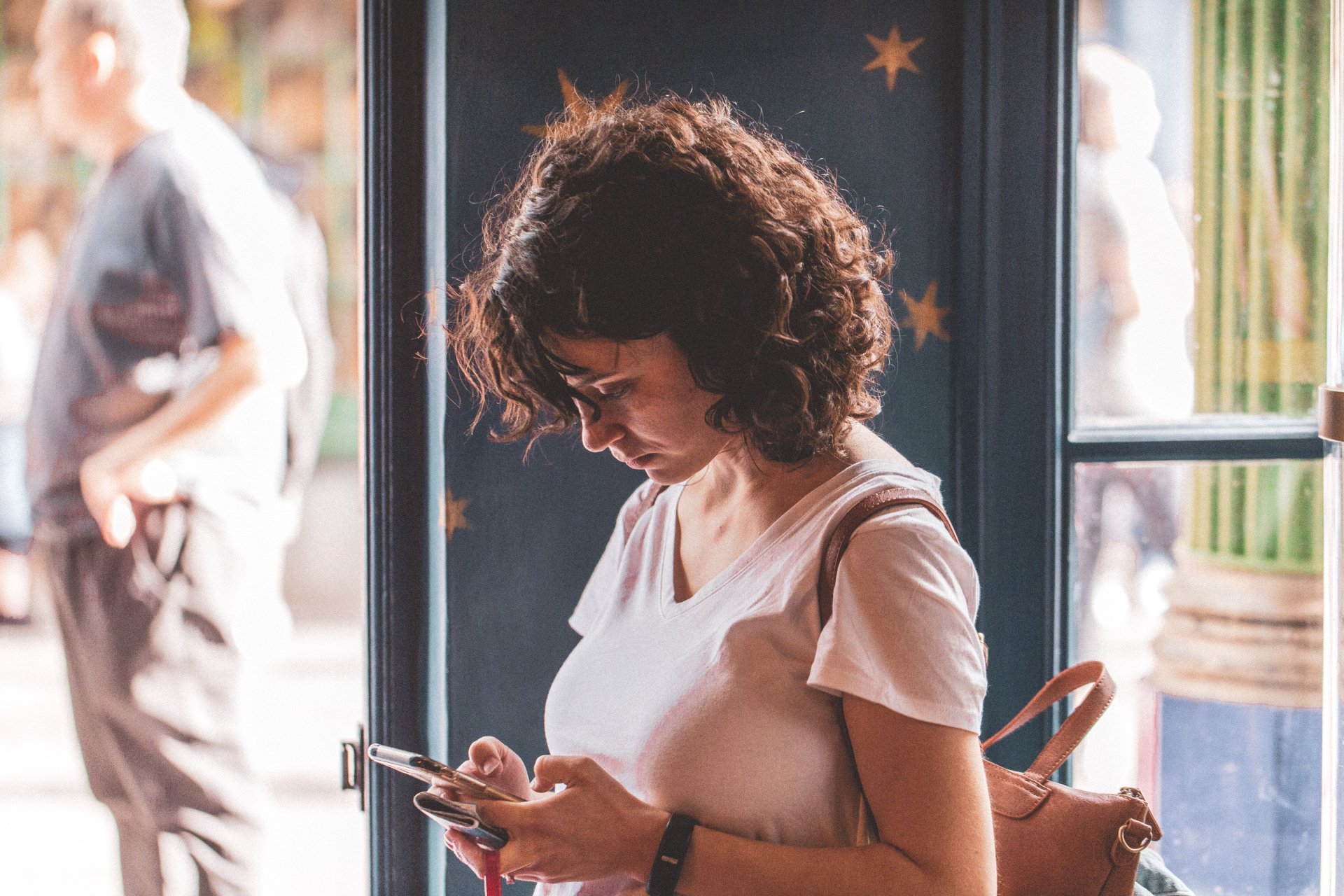 Is Your Smartphone the Biggest Risk to Your International Travel Plans?